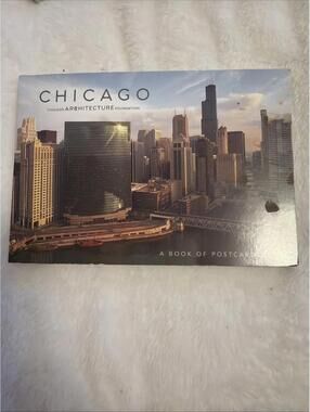CHICAGO: A BOOK OF 30 POSTCARDS By Chicago Architecture Foundation **BRAND NEW**